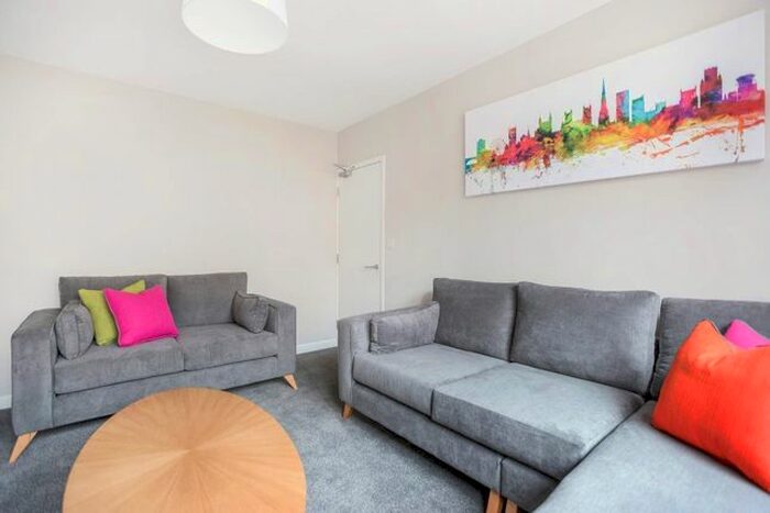 4 Bedroom Terraced House To Rent In Muller Road, Eastville, Bristol, BS7