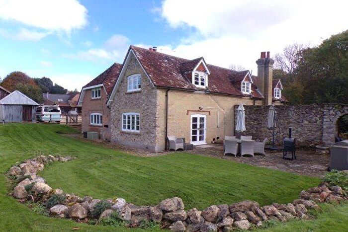 5 Bedroom Property To Rent In Palace Lane, Brockenhurst, SO42