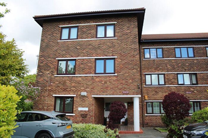 1 Bedroom Flat To Rent In Lance Court, Wavertree, L15