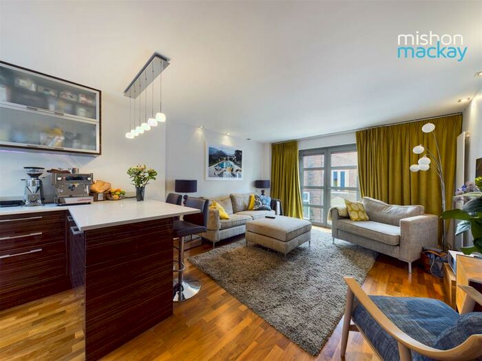 2 Bedroom House To Rent In Vine Street, Brighton, BN1