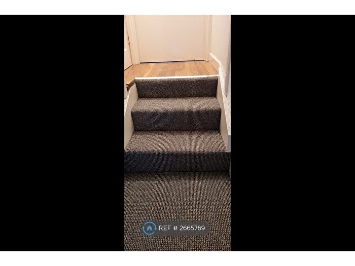 5 Bedroom Terraced House To Rent In York Terrace, Exeter, EX4