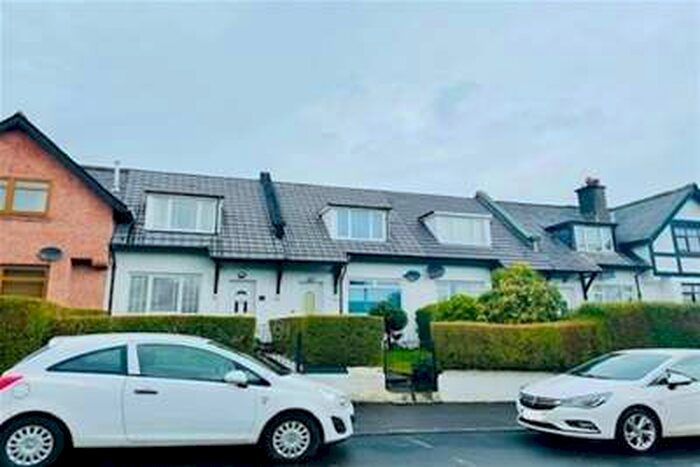 2 Bedroom Terraced House To Rent In Bridgend Road Greenock PA15