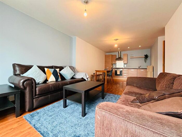 2 Bedroom Apartment To Rent In Voyager, Sherborne Street, B16