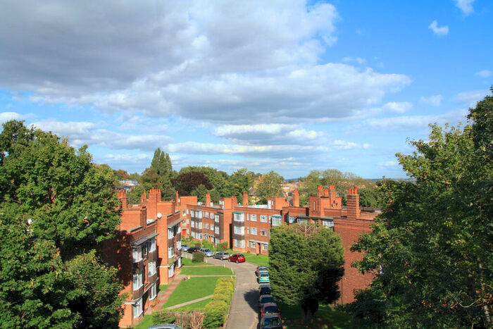 1 Bedroom Flat To Rent In Anerley Road, London, SE20