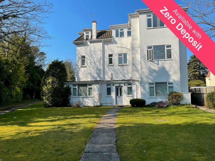 3 Bedroom Flat To Rent In Cavendish Place, Bournemouth, BH1