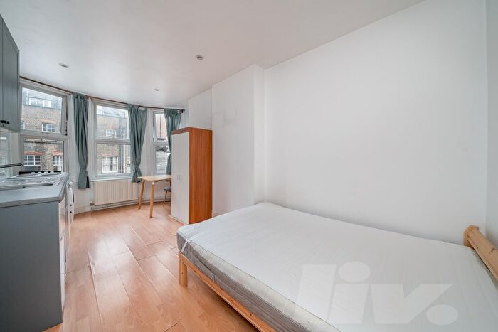Studio To Rent In Kensington High Street, Kensington, W8