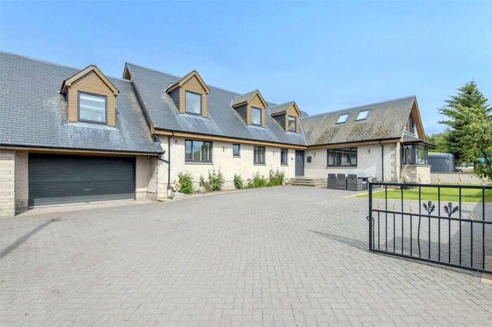 6 Bedroom Detached House To Rent In Balgowan Sawmill, Tibbermore, Perth, PH1