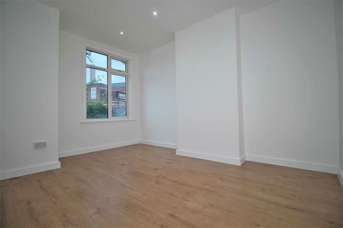 1 Bedroom Flat To Rent In Kingthorpe Terrace, Brentfield Road, London, NW10