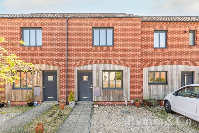 2 Bedroom Terraced House For Sale In The Sidings, Norwich, NR1