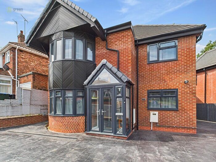 5 Bedroom Detached House For Sale In Hamstead Road, Great Barr, B43