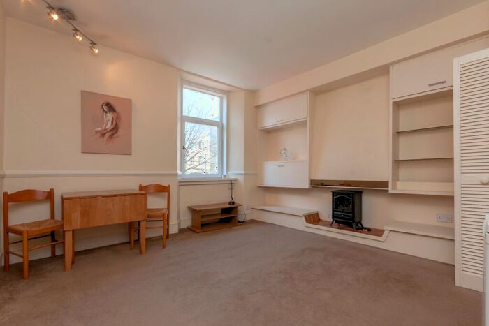 1 Bedroom Flat To Rent In Richmond Street, Rosemount, Aberdeen, AB25