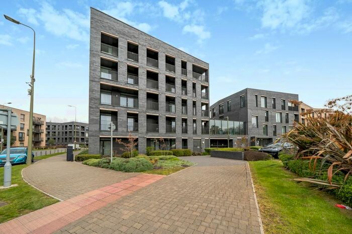 1 Bedroom Flat To Rent In Willow Court, Barton Fields Road, OX3