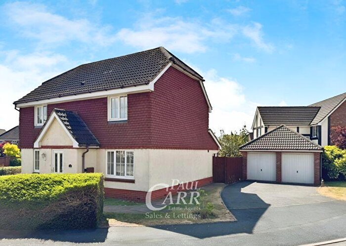 4 Bedroom Detached House For Sale In Aspen Close, Sutton Coldfield, B76