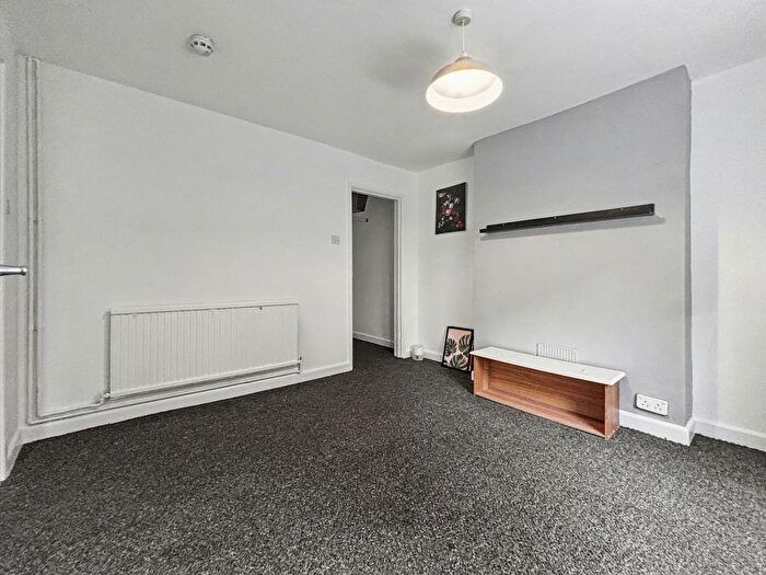 2 Bedroom Maisonette To Rent In Ground Floor Flat, Bath Buildings, Bristol, Bristol, Gb, BS6