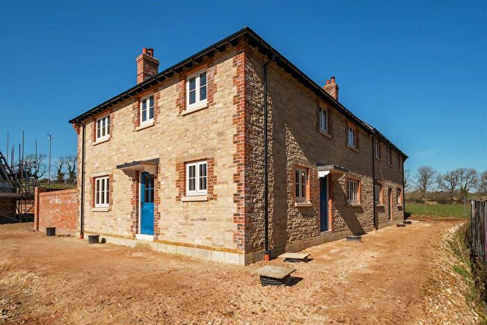 4 Bedroom Semi-Detached House For Sale In Horseshoe Lane, Martinstown, Dorchester, DT2