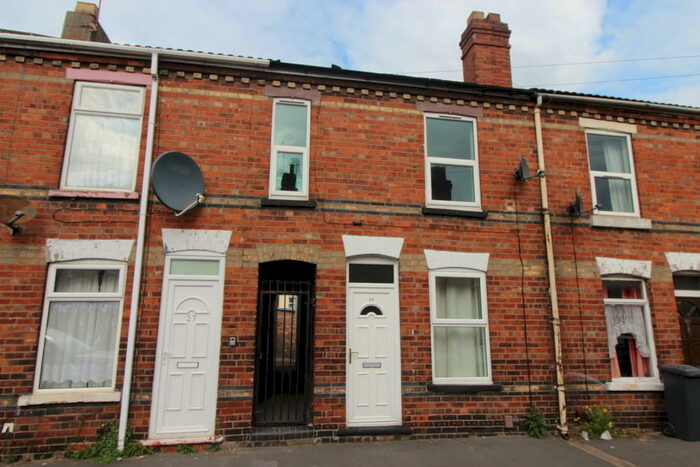 3 Bedroom Terraced House To Rent In Thesiger St, Lincoln, LN5