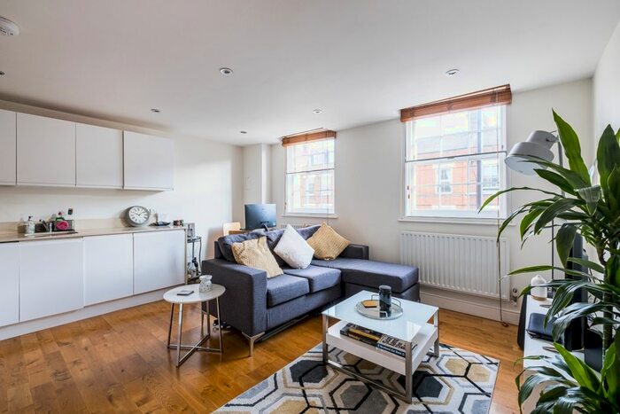1 Bedroom Flat To Rent In Upper Street, London, N1