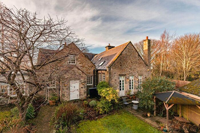 5 Bedroom Semi Detached House For Sale In Causey Old School, Causey Arch, NE16