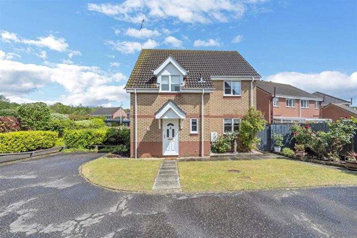 3 Bedroom Detached House For Sale In Darby Close, Bury St. Edmunds, IP32