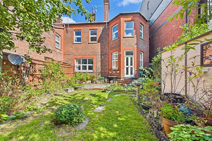 1 Bedroom Flat For Sale In Alexandra Road, Hemel Hempstead, HP2