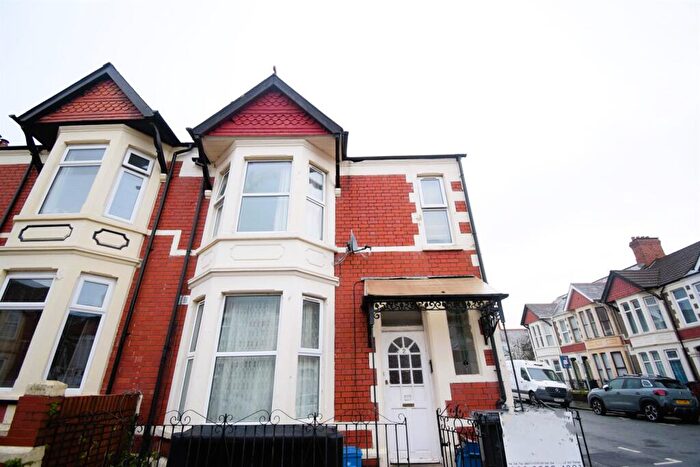 2 Bedroom Flat To Rent In First Floor Flat Cosmeston Street, Cardiff, CF24