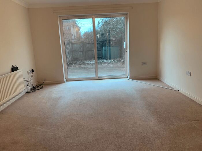 2 Bedroom Terraced House To Rent In Piper Way, Ilford, IG1