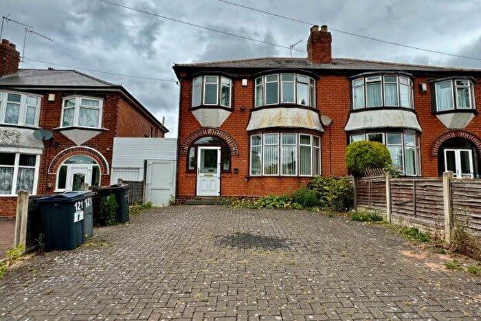 3 Bedroom Property To Rent In Ridgacre Road, Birmingham, B32