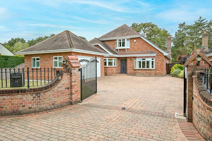 4 Bedroom Detached House For Sale In Struan Gardens, Ashley Heath, Ringwood, BH24