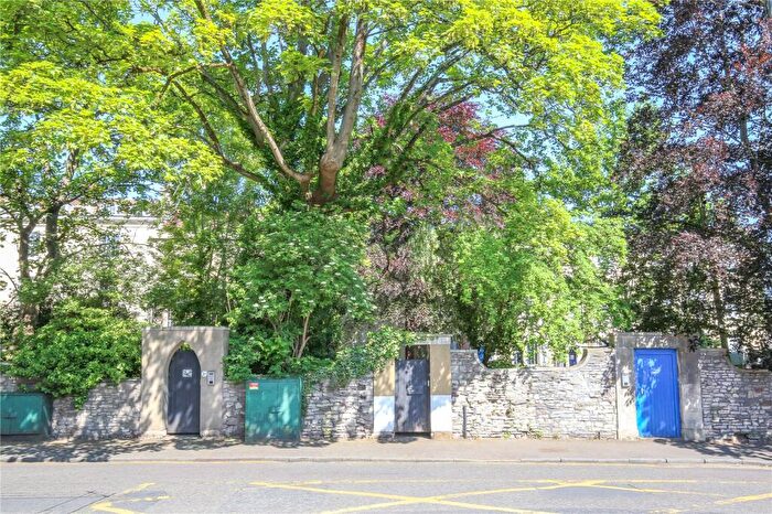 1 Bedroom Apartment For Sale In Ashley Road, Bristol, BS6