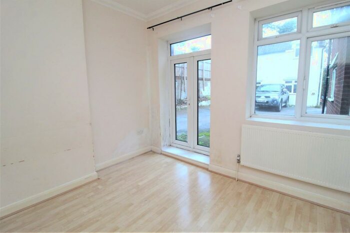 1 Bedroom Apartment To Rent In Nexus House, Charles Street, Hemel Hempstead, Hertfordshire, HP1