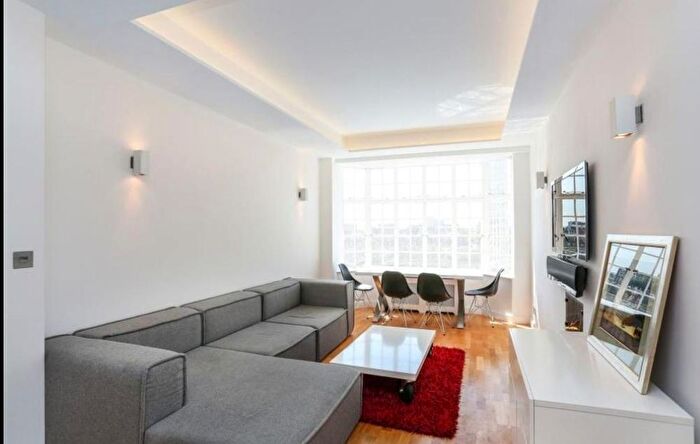 2 Bedroom Flat To Rent In St. Mary Abbots Court, Warwick Gard, High Street Kensington, W14