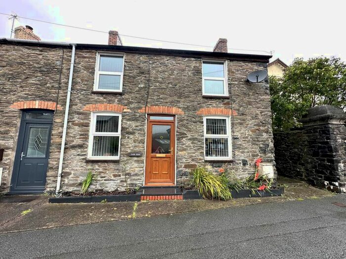 2 Bedroom Property To Rent In Talybont, SY24