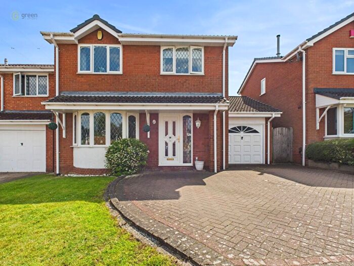 4 Bedroom Detached House For Sale In Carey, Hockley, B77