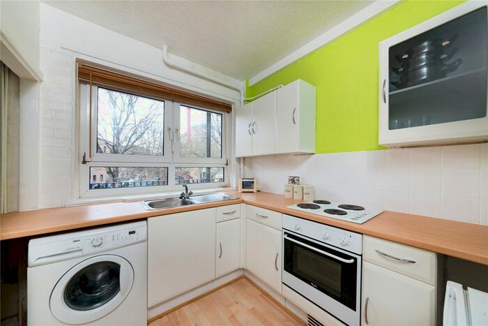1 Bedroom Flat To Rent In Adams Gardens Estate, London, SE16