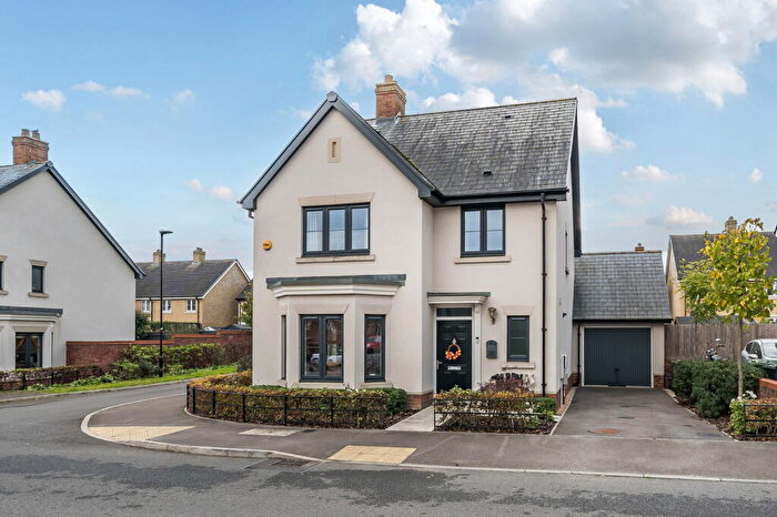 4 Bedroom Detached House For Sale In Lewis Road, North Stoneham Park, Eastleigh, SO50