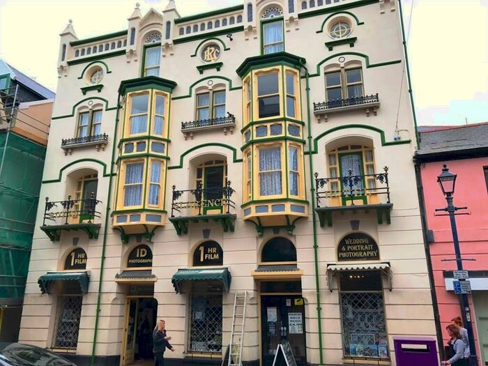 2 Bedroom Apartment To Rent In Flat, Royal Clarence Apts, EX34