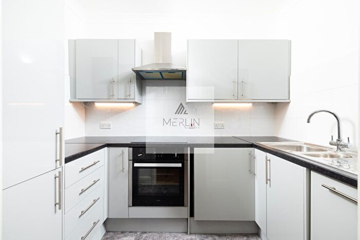 1 Bedroom Flat To Rent In Monument Street, London, EC3R