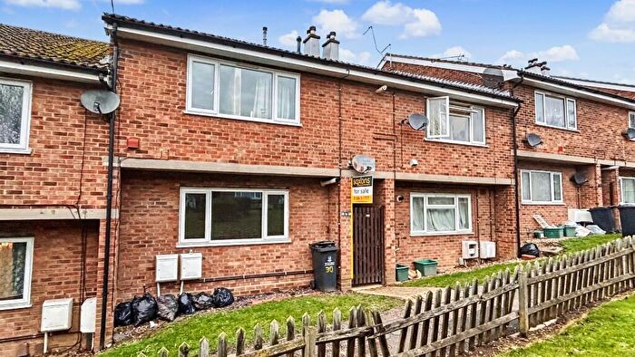 1 Bedroom Flat For Sale In Howe Close, Colchester, Essex, CO4