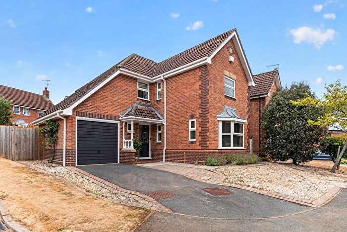 4 Bedroom Detached House For Sale In Bramble Close, Uppingham, Oakham, LE15
