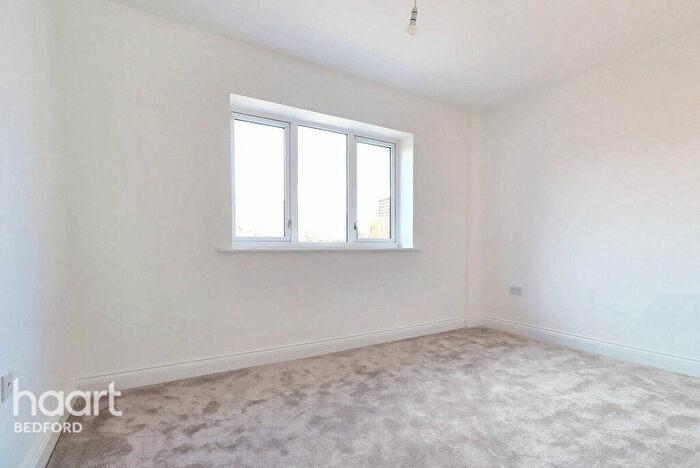 3 Bedroom Detached Bungalow For Sale In The Stratford, Bromham, MK43