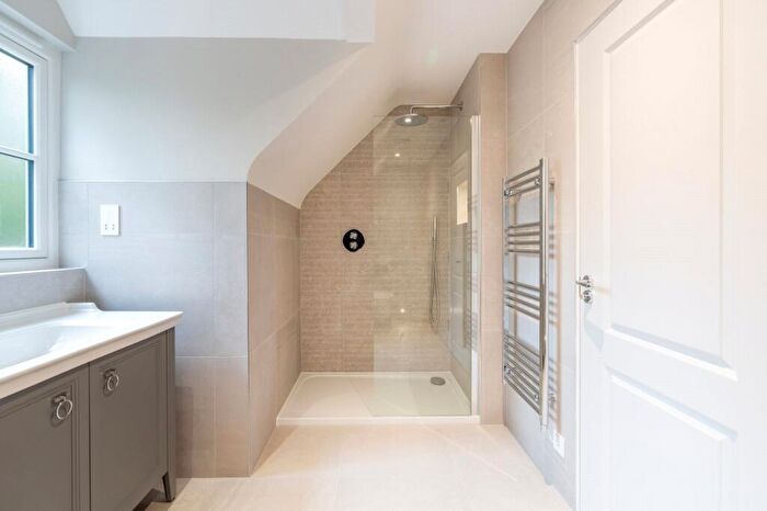 4 Bedroom Detached House For Sale In Moralee Close, Rowlands Hill, Wimborne, Dorset, BH21