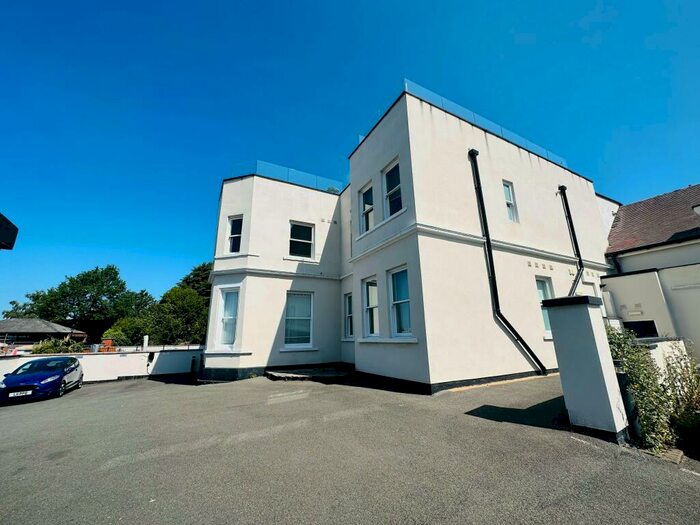 2 Bedroom Apartment To Rent In Cavendish House, The Park, NG1