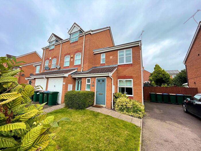 2 Bedroom End Of Terrace House To Rent In Fow Oak, Coventry, CV4