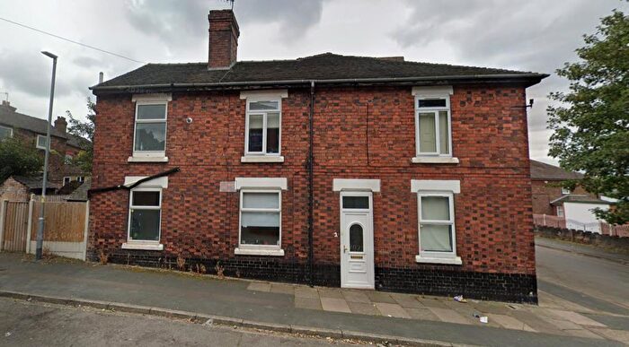 3 Bedroom End Of Terrace House To Rent In Bishop Street, Fenton, Stoke-On-Trent, ST4