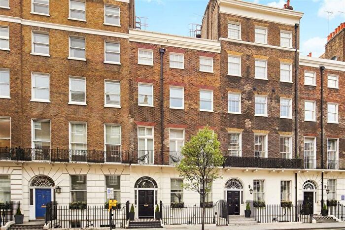 2 Bedroom Flat To Rent In Gloucester Place, Marylebone, W1U