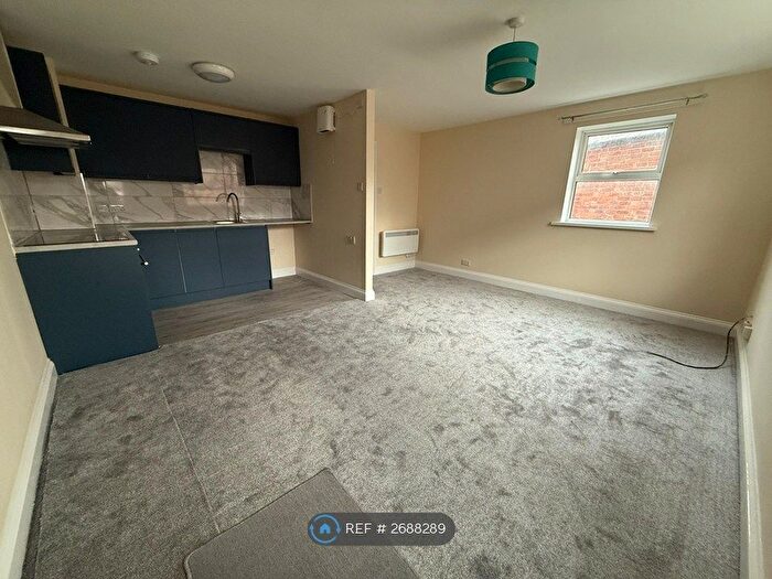 1 Bedroom Flat To Rent In Watkin Court, Northampton, NN1