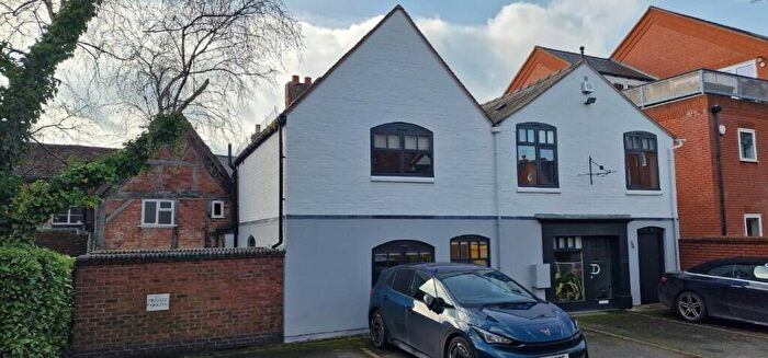 2 Bedroom Apartment To Rent In Greenhill Street, Stratford-Upon-Avon, Warwickshire, CV37