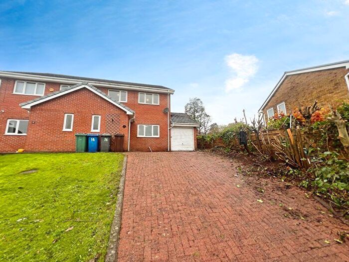 3 Bedroom Semi Detached House To Rent In Byron Road, Greenmount, Bury, BL8