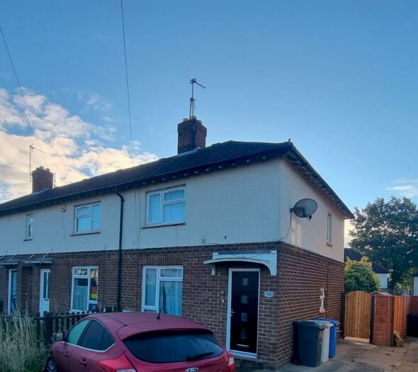 2 Bedroom Property To Rent In St. Marys Road, Kettering, NN15