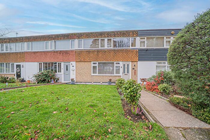 3 Bedroom Terraced House For Sale In Foredrove Lane, Solihull, B92